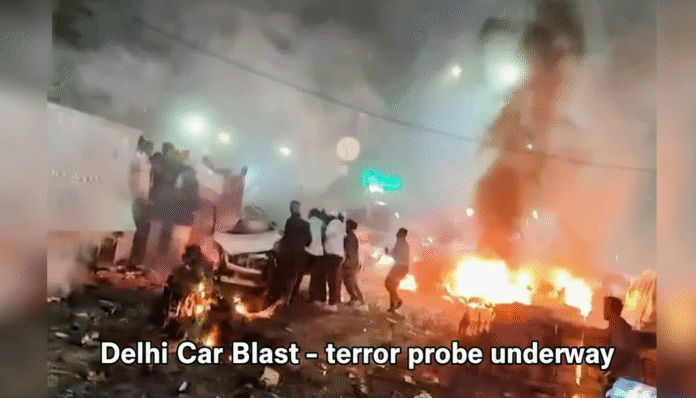 A car explosion near the Red Fort metro station in Delhi has killed at least 8 people and injured about 20.
